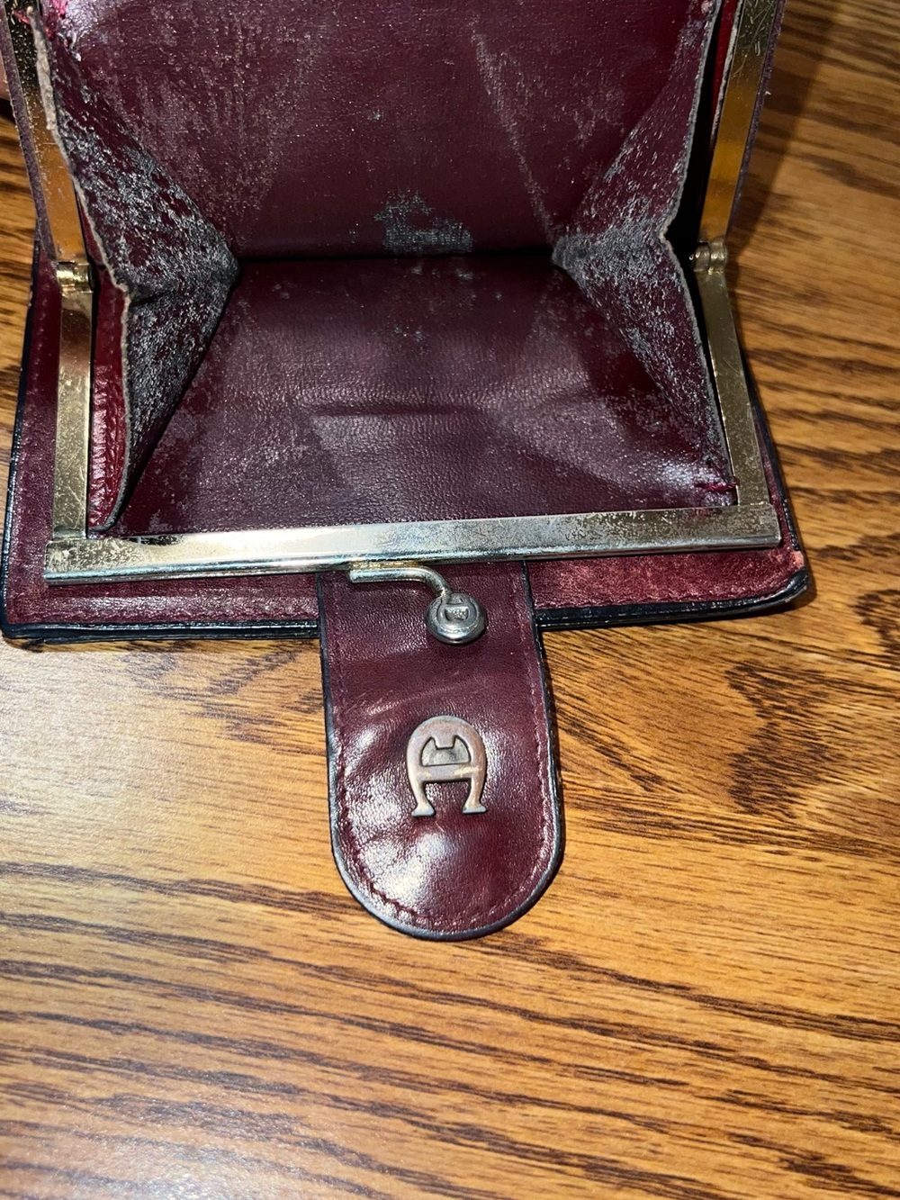 Etienne Aigner Burgundy Leather Snap Wallet - Picture 7 of 10